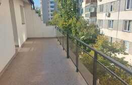 Apartament de 3 camere cu pod, 84 mp, zona Gorjului