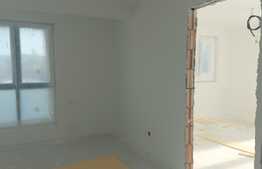 Apartament de 3 camere cu pod, 84 mp, zona Gorjului