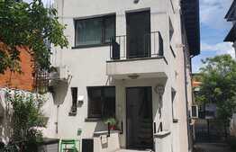 Proprietate deosebita, renovata total, curte proprie, Piata Romana 