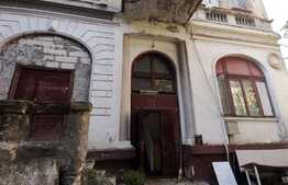 Apartament 7 camere în vilă, 180 mp, aflat în zona Unirii