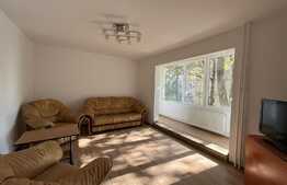 Apartament 4 camere, centrală proprie, 5 minute de metrou Titan