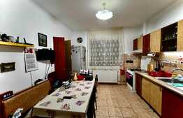 Apartament de 3 camere, 110 mp, zona Piața Rosetti