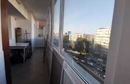 Apartament 2 camere, 52 mp plus balcon, în zona Stefan cel Mare