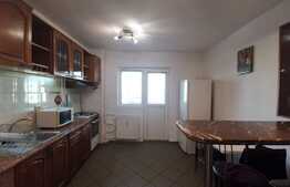 Apartament 2 camere, 52 mp plus balcon, în zona Stefan cel Mare