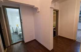 Apartament 3 camere 80 mp, zona 13 Septembrie