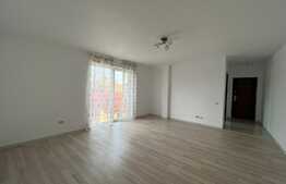 Oportunitate investiție! Casă cu 3 apartamente, zona Balta Albă