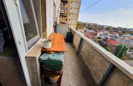 Apartament 3 camere,  66 mp totali, decomandat, zona Chisinău 