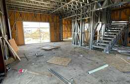 Vila premium de 125 mp utili si curte de 200 mp in Tunari