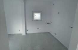 Vila indivduala, 116 mp, curte de 200 mp, Tunari