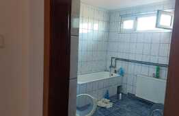 Casa de vanzare 340 mp utili si 80 mp curte, zona Dobroesti