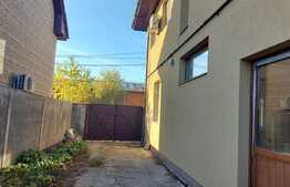 Casa de vanzare 340 mp utili si 80 mp curte, zona Dobroesti