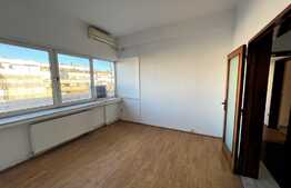 Apartament 4 camere, 125 mp, terasă, luminos, Piata Romana