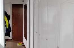 Apartament de 3 camere, renovat, Titan