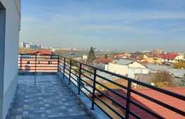 Apartament de 3 camere, 121 mp incluzand terasa de 45 mp, in zona Andronache