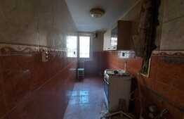 Apartament 3 camere, etaj intermediar, Stefan cel Mare