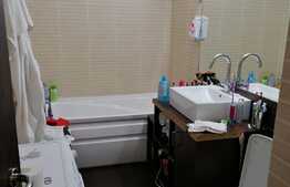 Apartament de 2 camere, 66 mp, bloc 2008, Titan