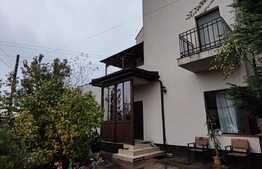 Vila superba de vanzare, 350 mp utili, mobilata, Snagov!