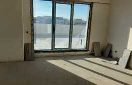 Apartament de 3 camere, 86 mp utili, terasa 56 mp, in zona Andronache