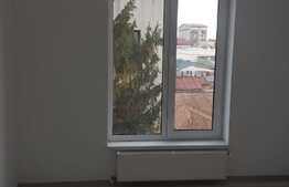 Apartament de 2 camere, 51 mp, parcare, zona Andronache