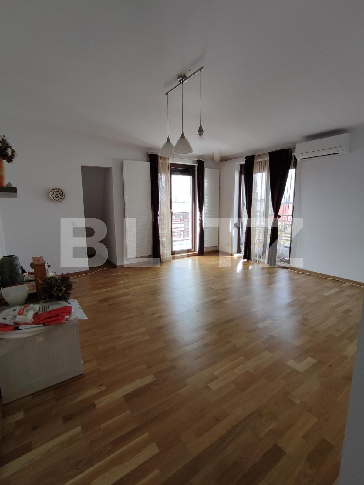 Apartament de vânzare 4 camere 1 Mai - 76451AV | BLITZ București | Poza1