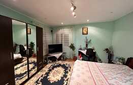 Casă 8 camere, zonă centrală, posibilitate pentru dezvoltator, 600 mp teren