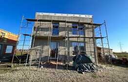 Case frumoase, stil mediteraneean, construcție solidă, materiale de înaltă calitate, comuna Berceni