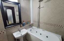 Apartament de 3 camere în vilă, 80 mp, zona Tineretului