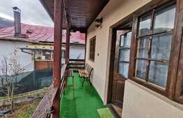 Exclusivitate! Casă de vacanță / Pensiune 4 camere, în centrul stațiunii Băile Olănești, Vâlcea