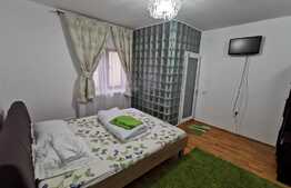 Exclusivitate! Casă de vacanță / Pensiune 4 camere, în centrul stațiunii Băile Olănești, Vâlcea