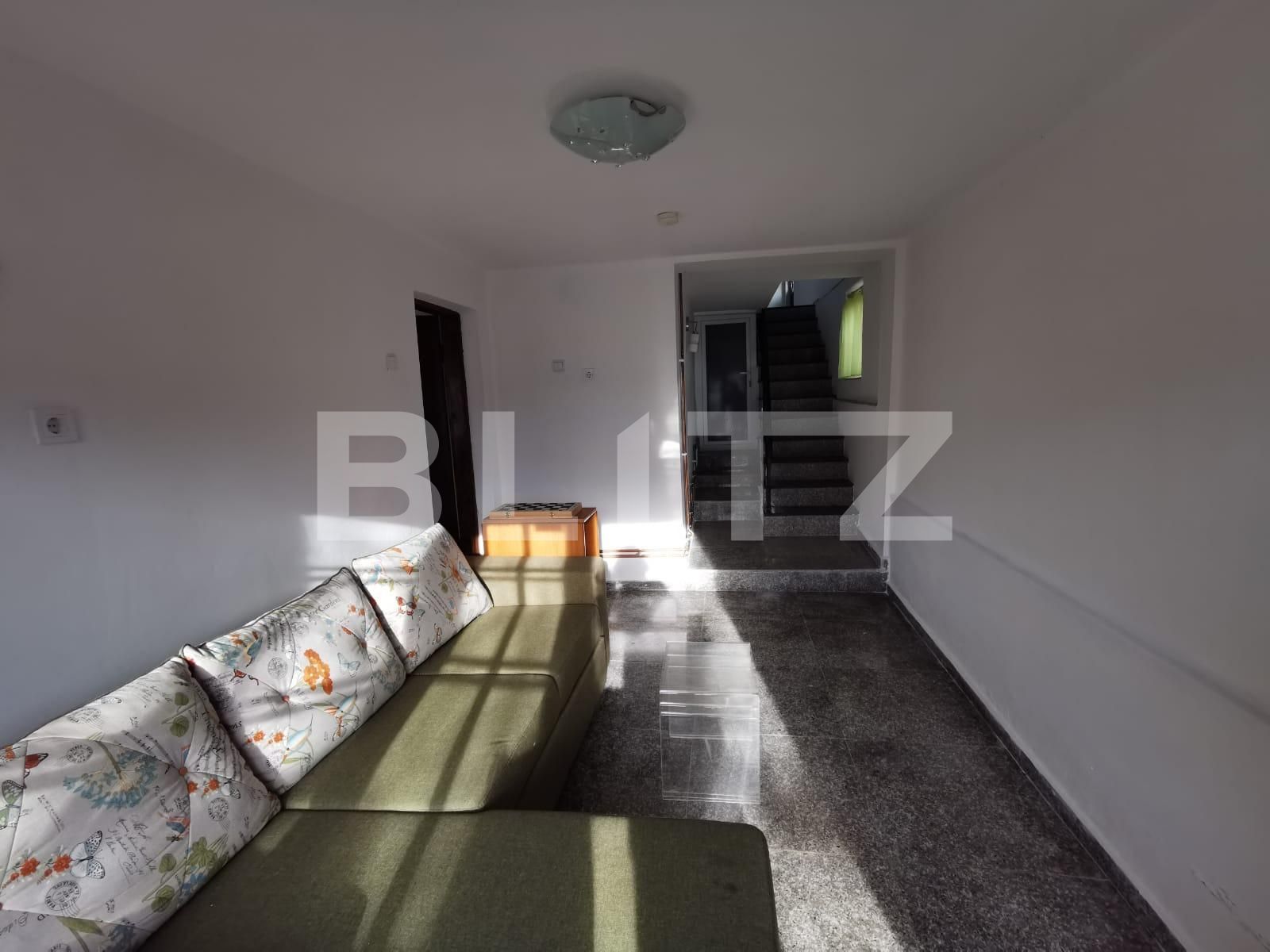 Casa de vânzare 4 camere Vest - 76646CV | BLITZ București | Poza2