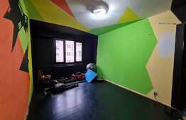 Apartament 3 camere, etaj intermediar, zona 1 Decembrie