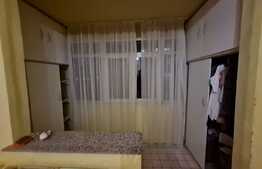 Apartament 3 camere, 68 mp, decomandat, zona 1 Decembrie