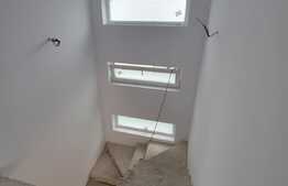 Vilă 4 camere individuală în Pantelimon, teren 380mp și toate utilitățiile