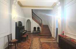 Vila deosebita, consolidata si renovata, 470 mp, curte 106 mp, Universitate-Batistei