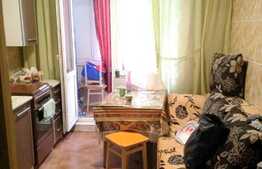 Apartament 3 camere, 70 mp, decomandat, renovabil! Zona Gorjului