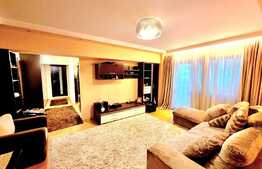 Apartament 4 camere, 98 mp, zona Stefan cel Mare