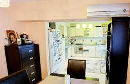 Apartament 4 camere, 98 mp, zona Stefan cel Mare