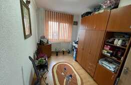 Apartament 3 camere, 70 mp, centrala proprie, zona Parcul Florilor