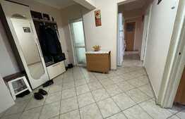 Apartament 3 camere, 70 mp, centrala proprie, zona Parcul Florilor