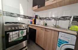 Garsoniera moderna, 29 mp, zona 1 Decembrie 