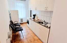Apartament 3 camere, 70 mp, centrala, investitie, Piata Romana