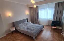Apartament elegant de 3 camere în vilă, luminos și amenajat recent, 1 Mai