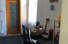 Apartament 2 camere in vila, foarte spatios, zona veche, Calea Mosilor!