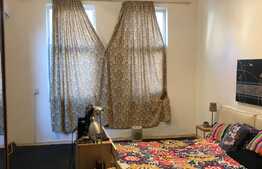 Apartament 2 camere in vila, foarte spatios, zona veche, Calea Mosilor!