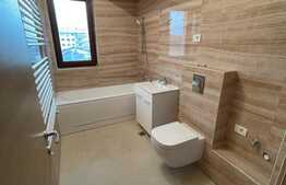 Apartament 4 camere, 100 mp, zona Baneasa