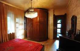 Apartament interbelic pe doua niveluri, 150 mp, zona Ultracentrala!