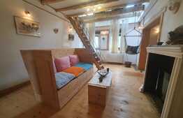 Apartament 3 camere în vilă, deosebit arhitectural, zona 1 Mai