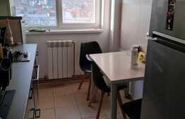 Apartament 3 camere, izolat interior si exterior, zona Apusului