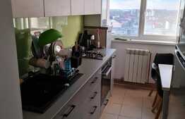 Apartament 3 camere, izolat interior si exterior, zona Apusului