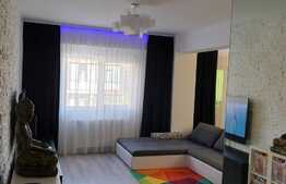 Apartament 3 camere, etaj intermediar, decomandat, cochet, Militari Residence